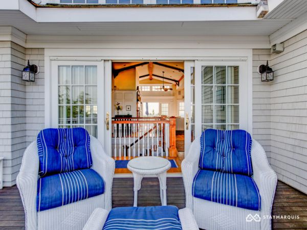 Hamptons Home 1020567