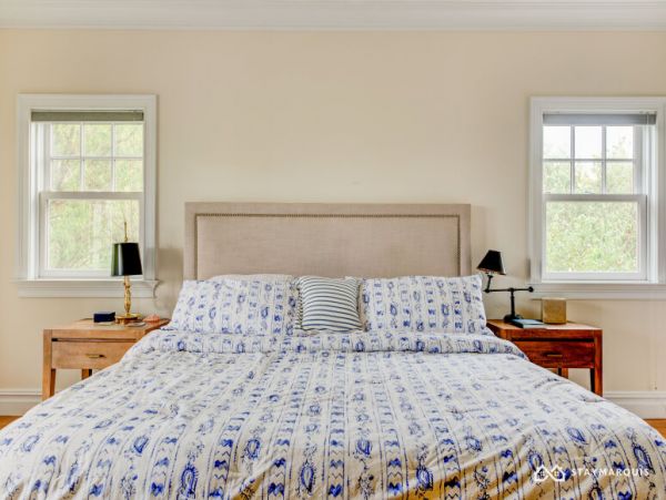 Hamptons Home 1020567