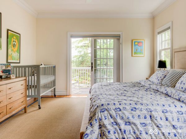 Hamptons Home 1020567
