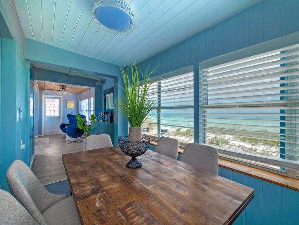 Anna MariaI sland Vacation Home Four Bedroom