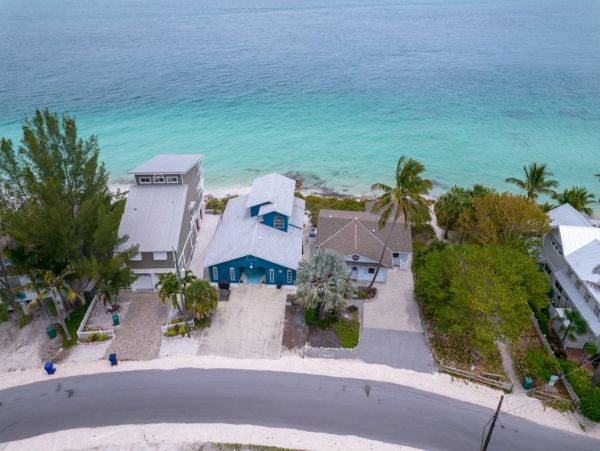 Anna MariaI sland Vacation Home Four Bedroom