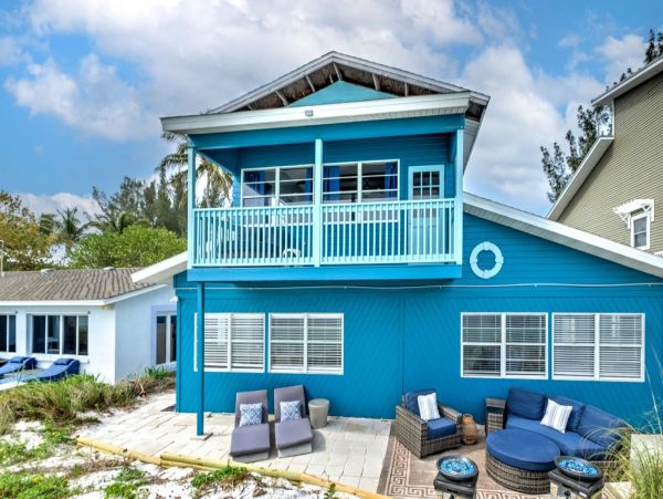 Anna MariaI sland Vacation Home Four Bedroom