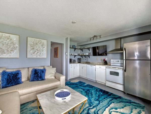 Anna MariaI sland Vacation Home Four Bedroom