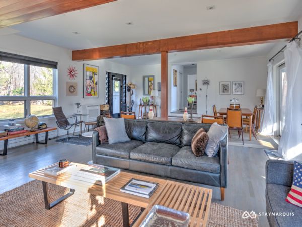 Hamptons Home 1020570