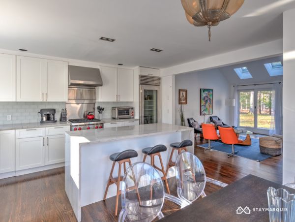 Hamptons Home 1020570