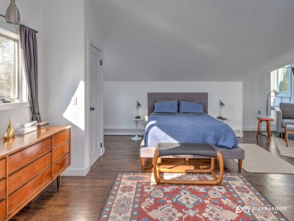Hamptons Home 1020570