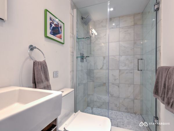 Hamptons Home 1020570