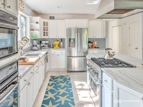 Hamptons Home 1020572