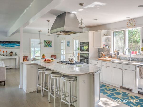 Hamptons Home 1020572