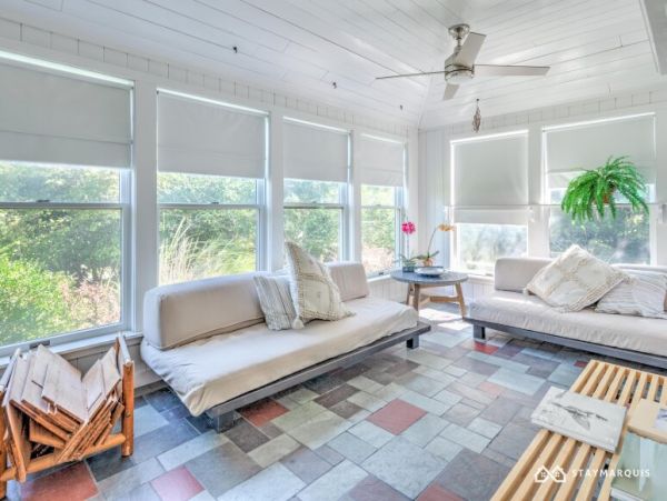 Hamptons Home 1020572