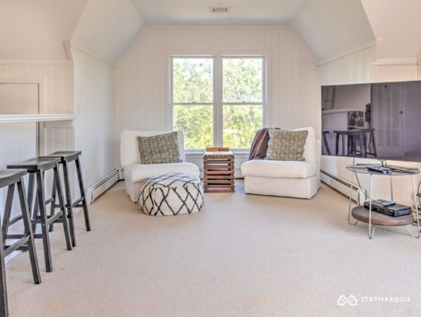 Hamptons Home 1020572