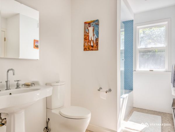 Hamptons Home 1020572