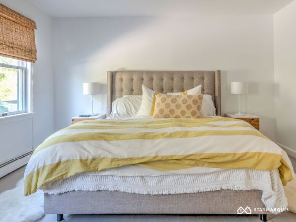 Hamptons Home 1020572
