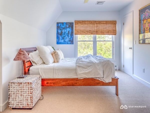 Hamptons Home 1020572