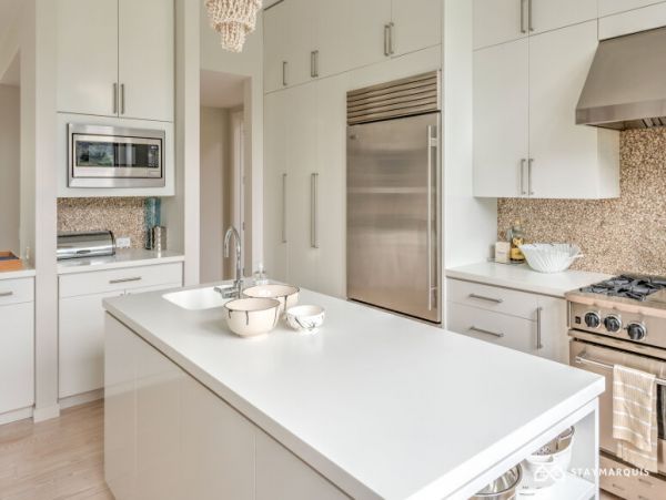 Hamptons Home 1020574