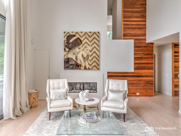 Hamptons Home 1020574