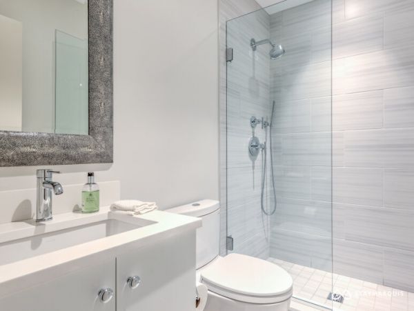 Hamptons Home 1020574