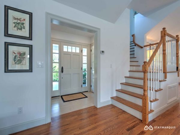 Hamptons Home 1020578