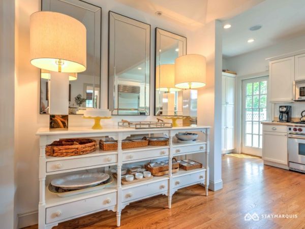 Hamptons Home 1020578
