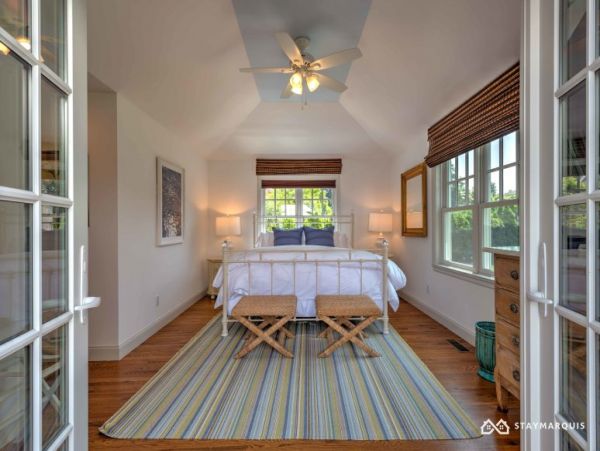 Hamptons Home 1020578