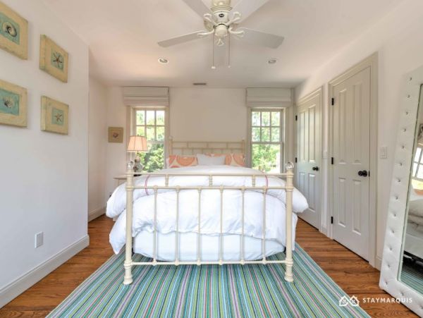 Hamptons Home 1020578