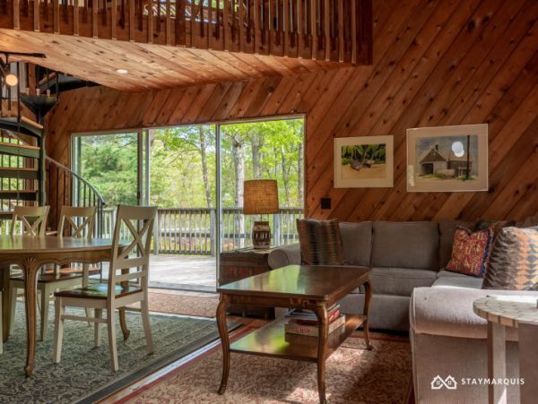 Hamptons Home 1020581