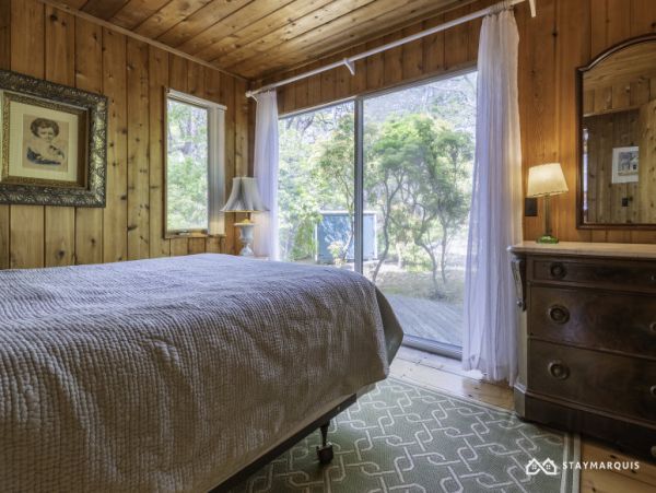 Hamptons Home 1020581