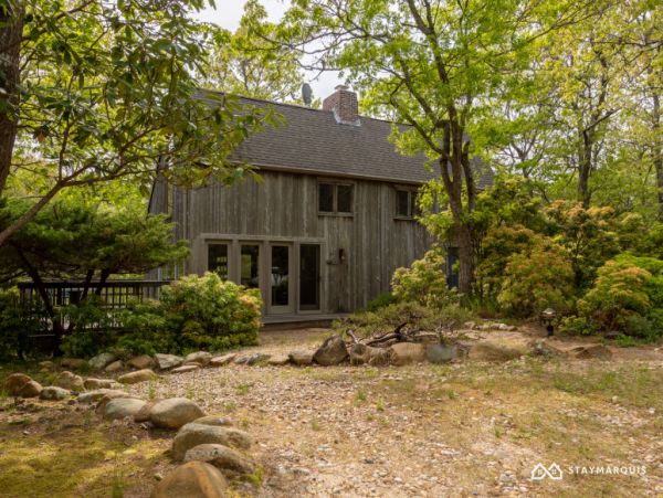 Hamptons Home 1020581