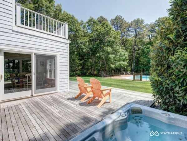 Hamptons Home 1020582