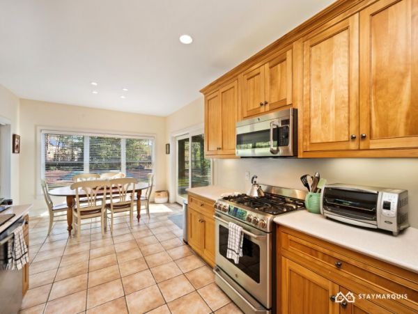 Hamptons Home 1020582