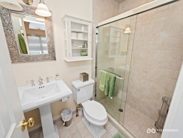 Hamptons Home 1020582