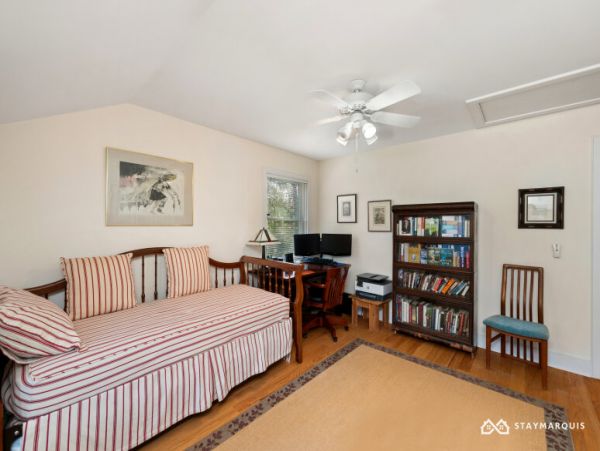 Hamptons Home 1020582