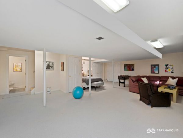 Hamptons Home 1020582