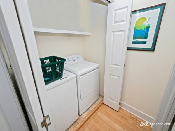 Hamptons Home 1020582