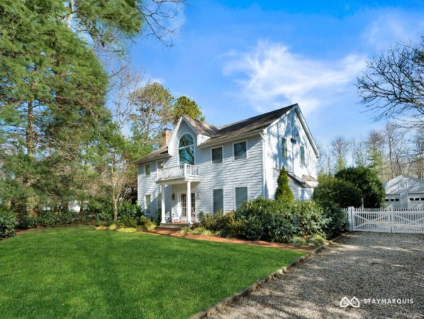 Hamptons Home 1020582