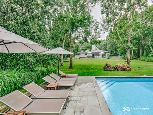 Hamptons Home 1020584