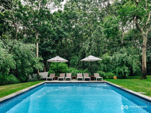 Hamptons Home 1020584