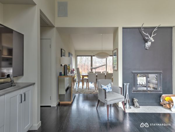 Hamptons Home 1020584