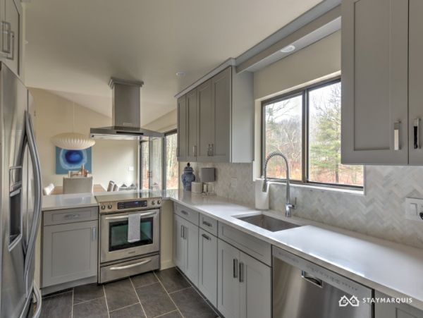 Hamptons Home 1020584