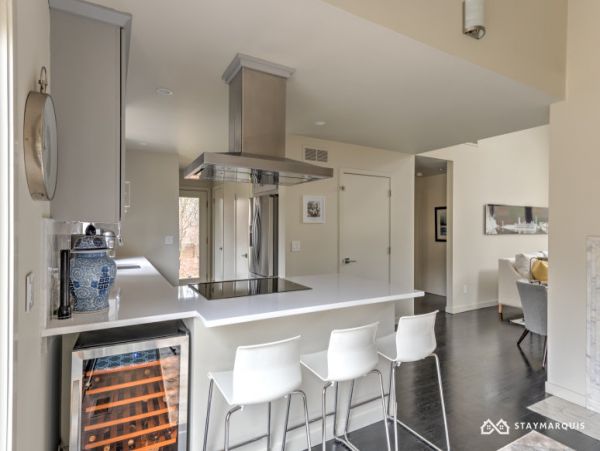 Hamptons Home 1020584