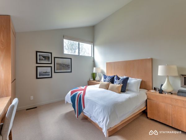 Hamptons Home 1020584