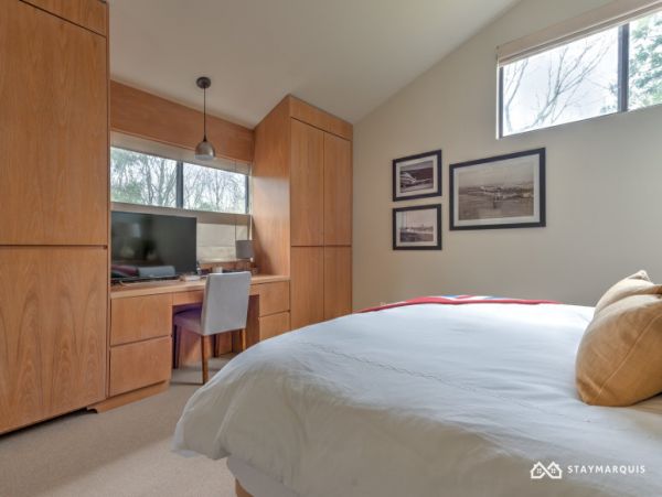 Hamptons Home 1020584