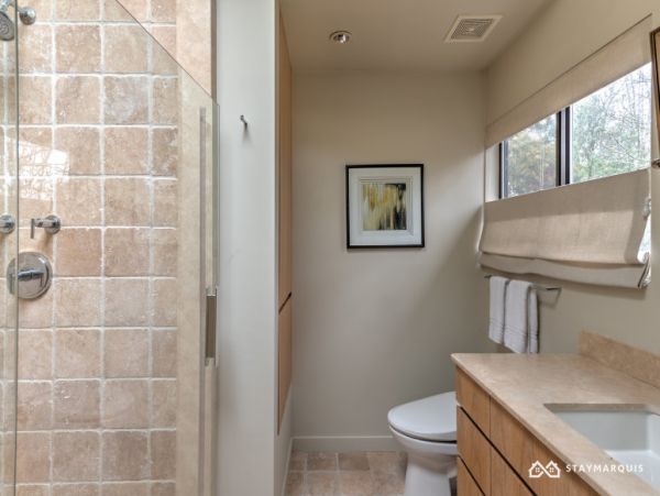 Hamptons Home 1020584