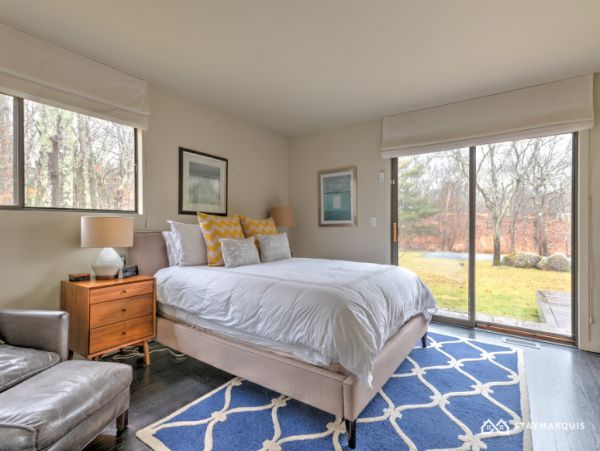 Hamptons Home 1020584
