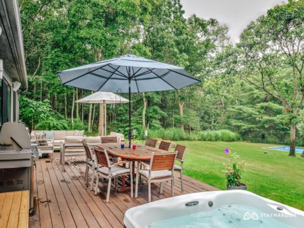 Hamptons Home 1020584
