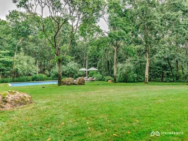 Hamptons Home 1020584