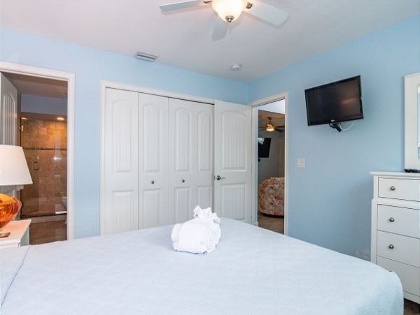 Anna Maria Island Holmes Beach Condo 1020586