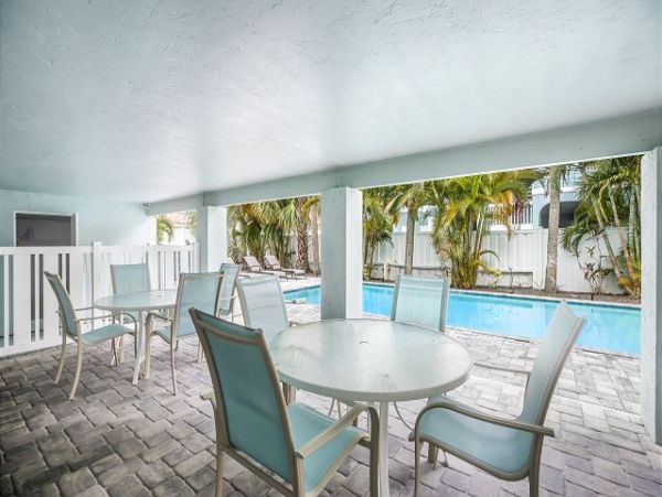 Anna Maria Island Holmes Beach Condo 1020586