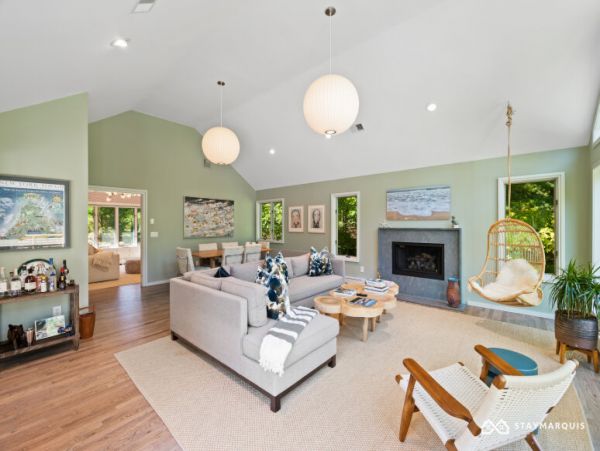 Hamptons Home 1020587
