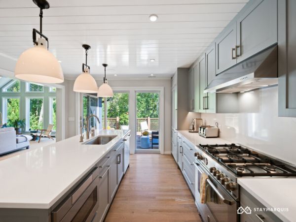 Hamptons Home 1020587